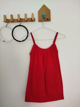 Camiseta con muñeca japonesa