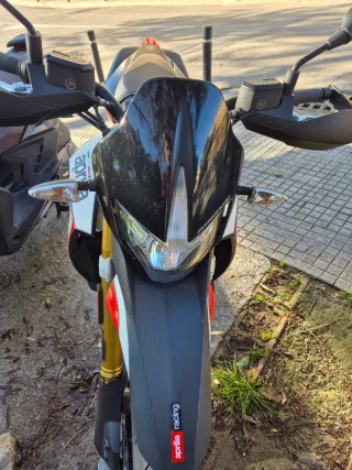 Aprilia Dorsoduro 900 2019