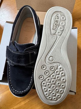 Zapatos Geox ante niño azul