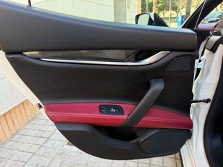 Maserati Ghibli 2014