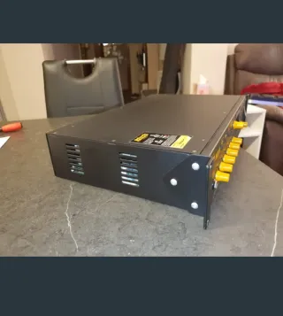 Markbass Multiamp S con valigia e pedale