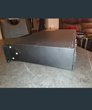 Markbass Multiamp S con valigia e pedale