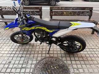 Ciclomotor Sherco smr 50cc factory
