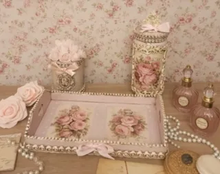 Conjunto bandeja y frasco decorativo