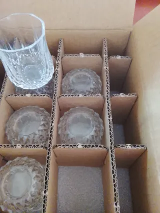 Caja 6 Vasos Vidrio Diseño