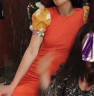 Vestido midi naranja talla M