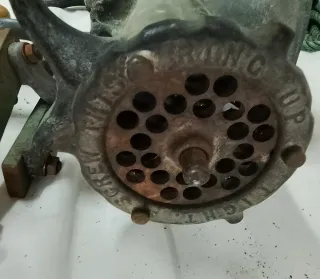 3 picadoras de carne ELMA y USA y otras Antigüedad