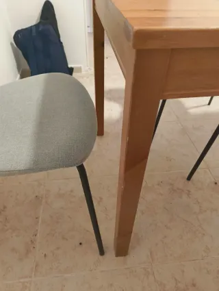 Mesa de comedor de madera IKEA