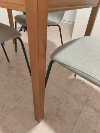 Mesa de comedor de madera IKEA