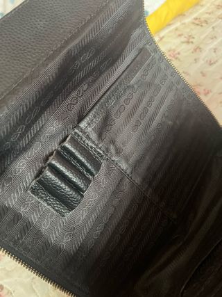 Bolso de piel negro para trabajo