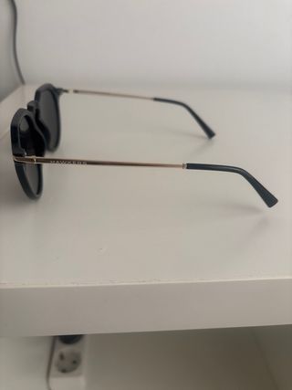 Gafas de Sol Hawkers Negras y Doradas