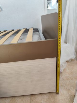 Cama nido beige y marrón Sin colchón