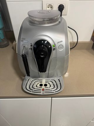 CAFETERA SUPER AUTOMATICA SAECO