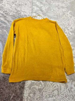 Jersey amarillo mostaza manga larga