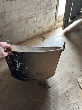 Caldero de chapa con asas