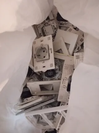 Mecanismos eléctricos para reposición