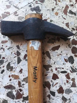 Martillo de encofrador Monty