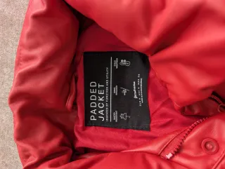 Chaqueta invierno roja efecto piel Talla S