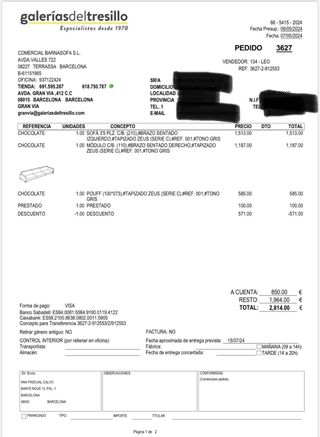 Sofá 4 plazas gris con puff