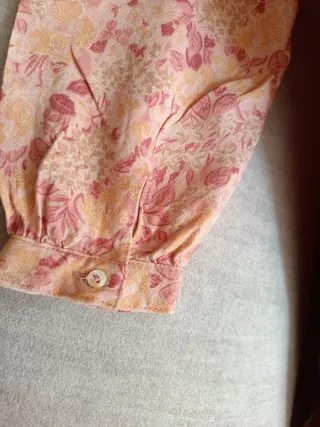 Vestido vintage floral con encaje