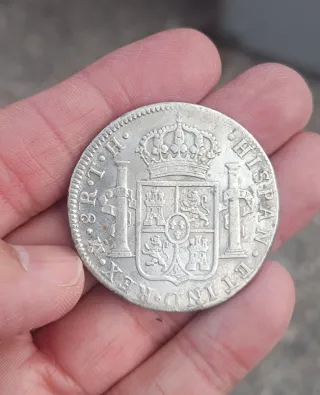 8 reales Carlos IIII 1804 Plata. México