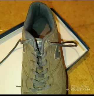 Scarpe Kronos colore caki verde