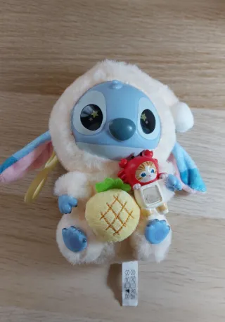 Lote Peluche Stitch con piña y gatito