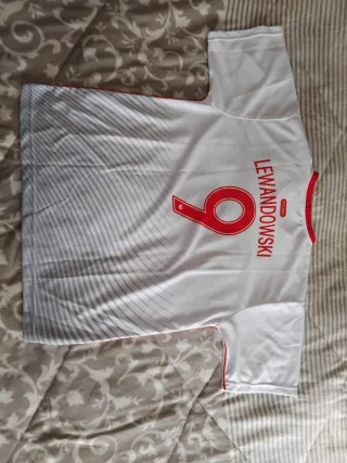 Camiseta Polonia Lewandowski Talla M