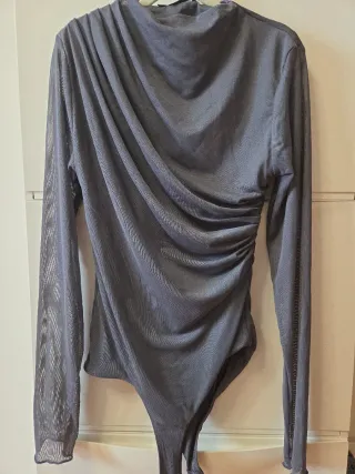 Body fruncido Stradivarius  xs