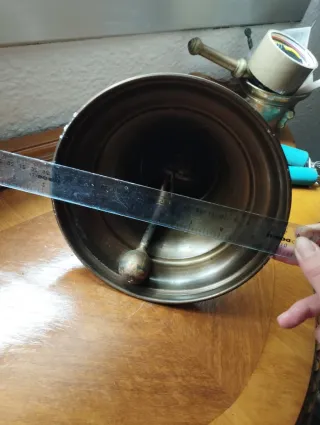 Campana Grande de Latón