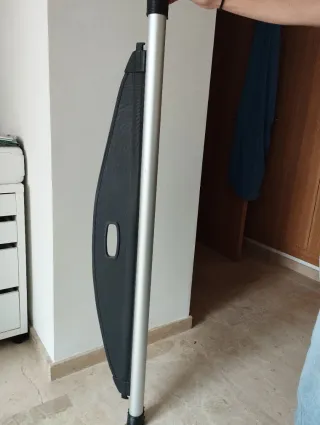 Cubre maletero Kia carens