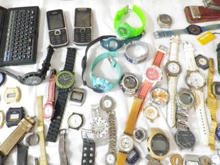 INGROSSO RELOJES CON 2 CONSOLE SONY PSP E ALTRO