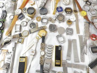 INGROSSO RELOJES CON 2 CONSOLE SONY PSP E ALTRO