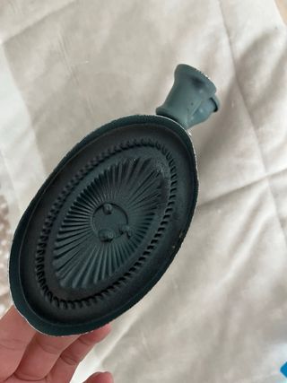 Reloj de mesa estilo cámara antigua