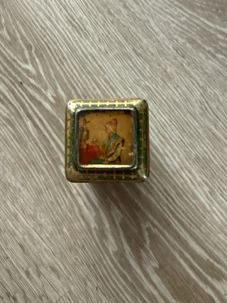 Lata antigua té La Fortuna Madrid c.1900