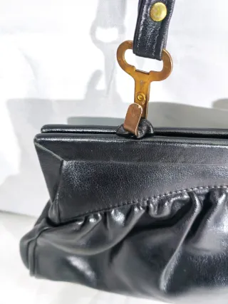 Pochette vintage nera anni '70