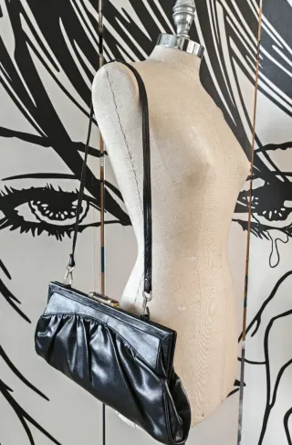 Pochette vintage nera anni '70