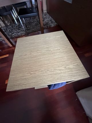 Dos mesas de centro de madera