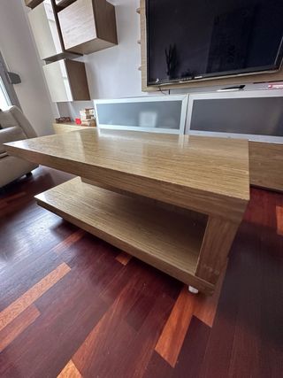 Dos mesas de centro de madera