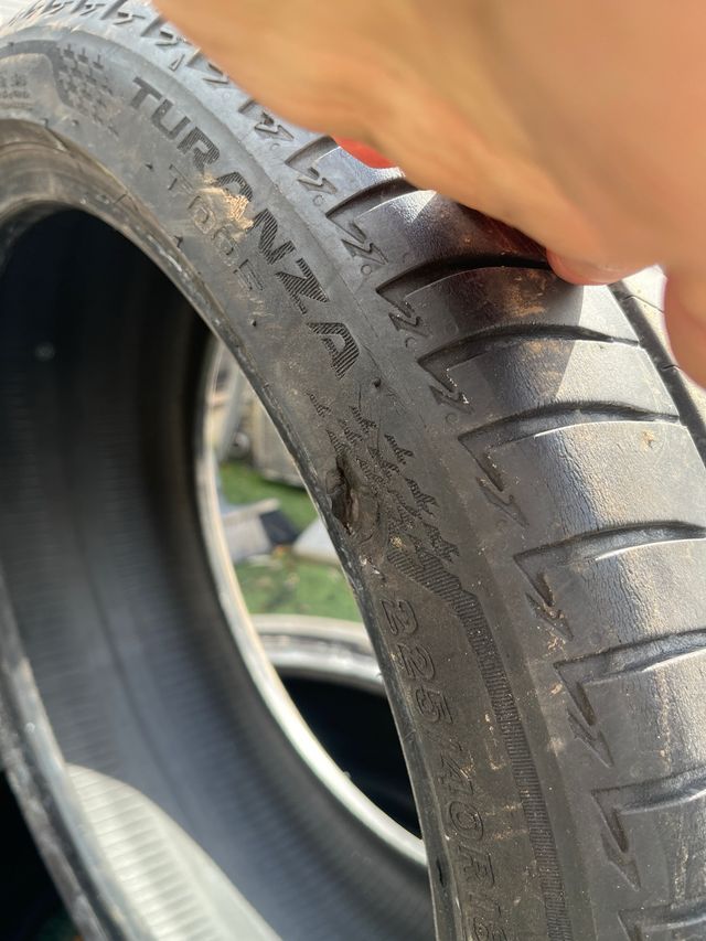Neumático Bridgestone Turanza 225/40/18 92Y