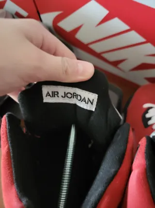 Jordan 5 Rojas