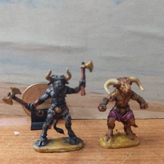 Figuras de Minotauros  1/72