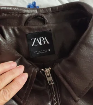 Cazadora polipiel Zara Marrón XL oversize