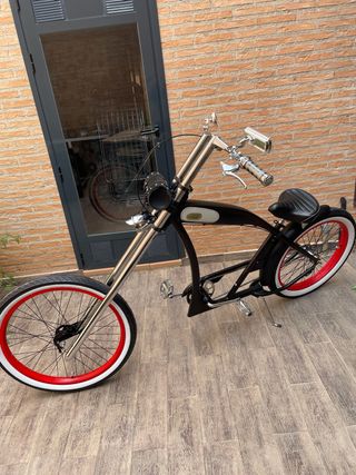 Bicicleta Chopper Felt Negra
