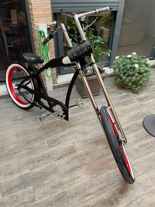 Bicicleta Chopper Felt Negra