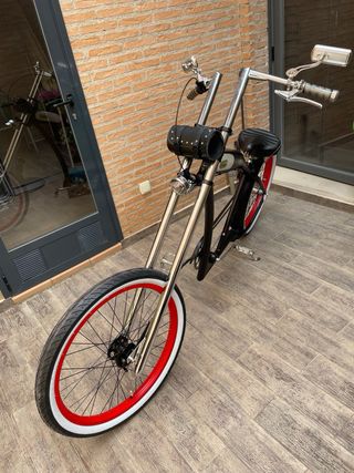 Bicicleta Chopper Felt Negra