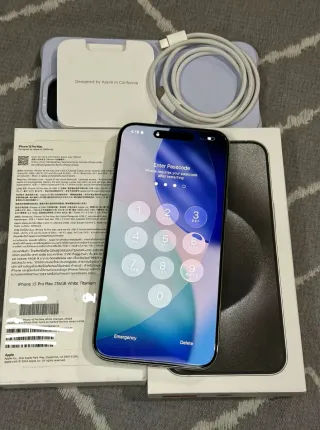 iPhone 15 Pro Max NUOVO!