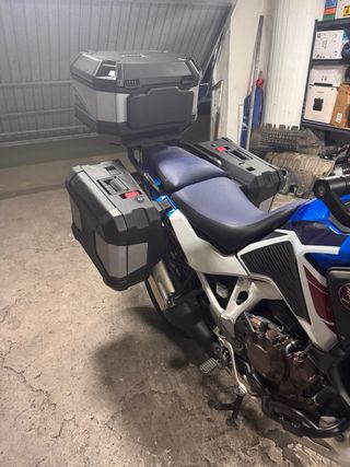 Honda Africa Twin Adventure Sports (3 maletas)