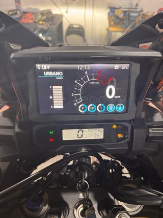 Honda Africa Twin Adventure Sports (3 maletas)