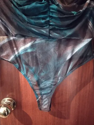 Body PrettyLittleThing estampado